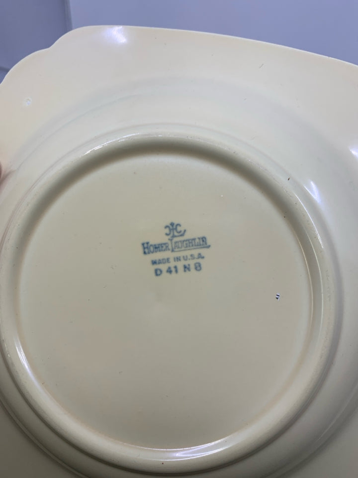 4 VTG COLUMBINE CENTURY SHAPED SHALLOW BOWLS.