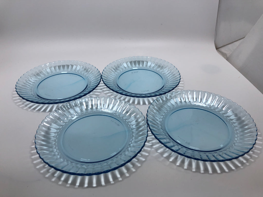 20PC LIGHT BLUE GLASS RIBBED DINNER SET SRVC FOR 4.