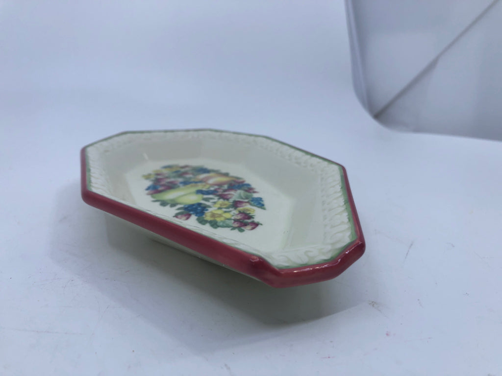 VTG SWEET COUNTRY HARVEST SPOON REST.