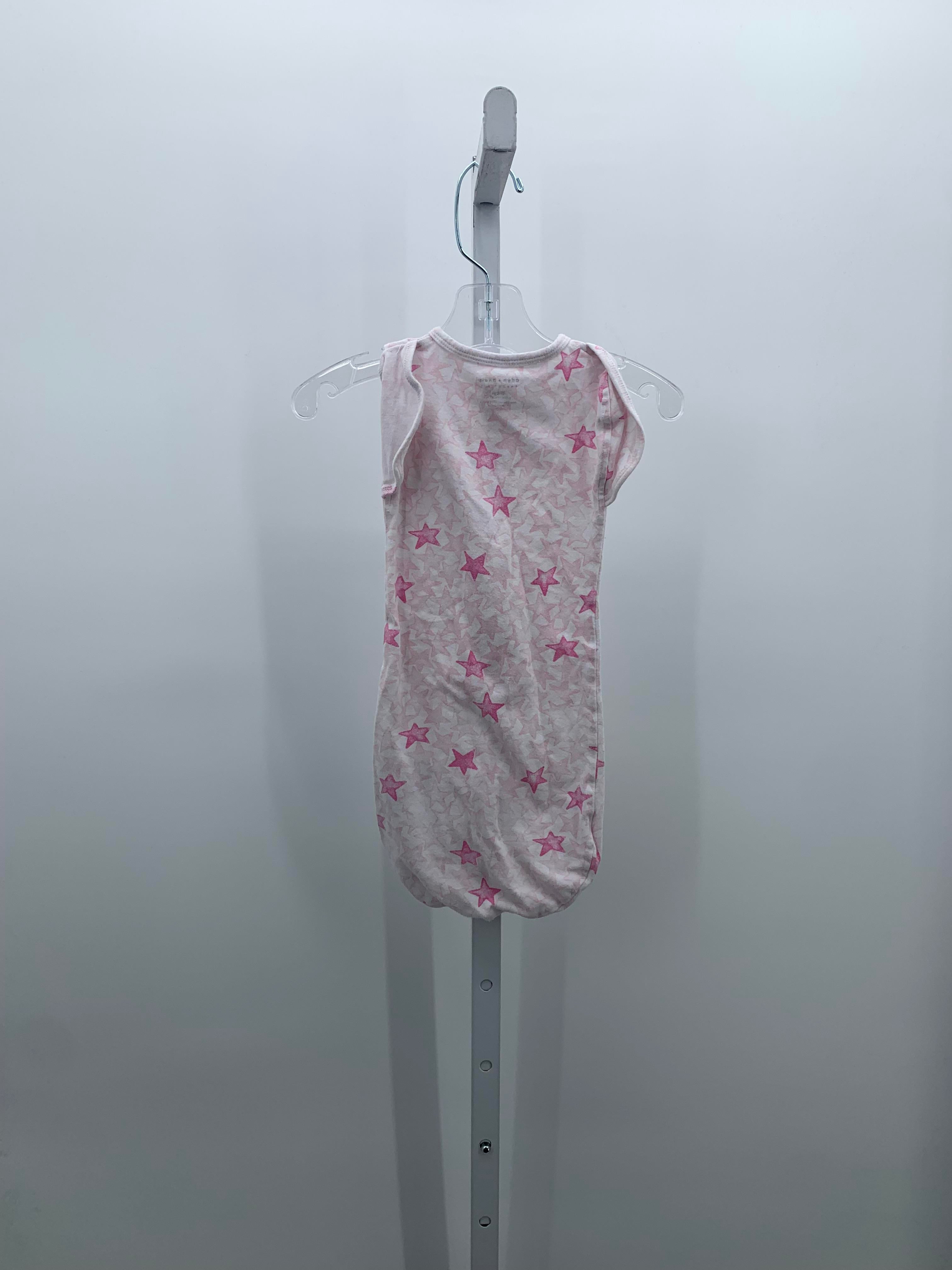 Aden + Anais Size 0-3 months Girls Sleep Sac