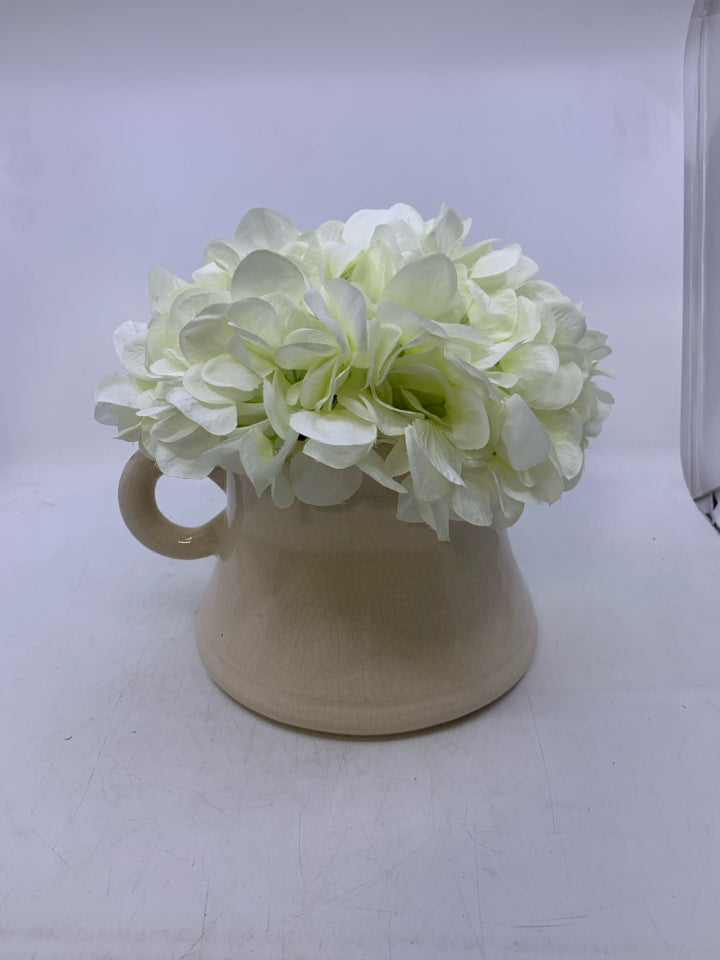 WHITE CRACKLE BASE PLANTER W/ FAUX HYDRANGEAS.