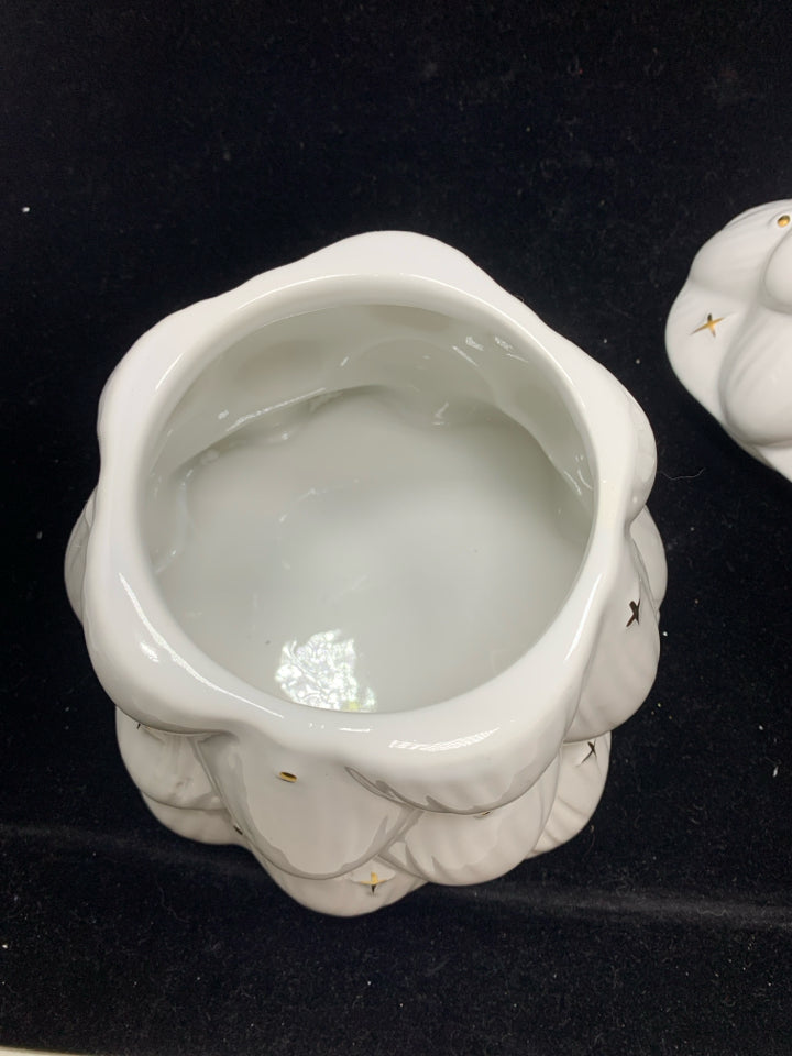 WHITE CHRISTMAS TREE COOKIE JAR.