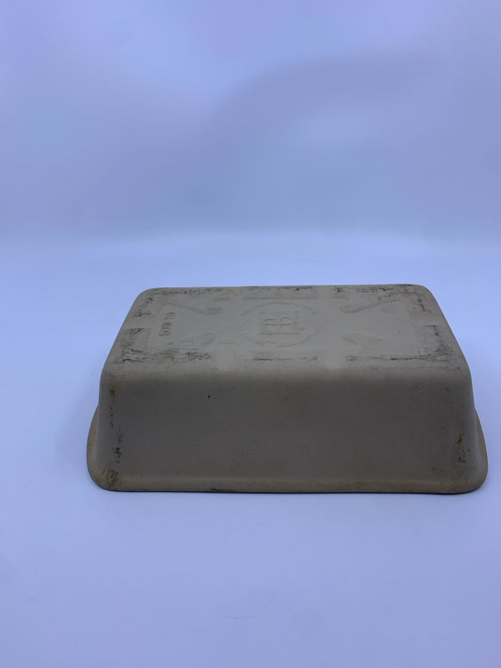 PAMPERED CHEF LOAF PAN STONEWARE.