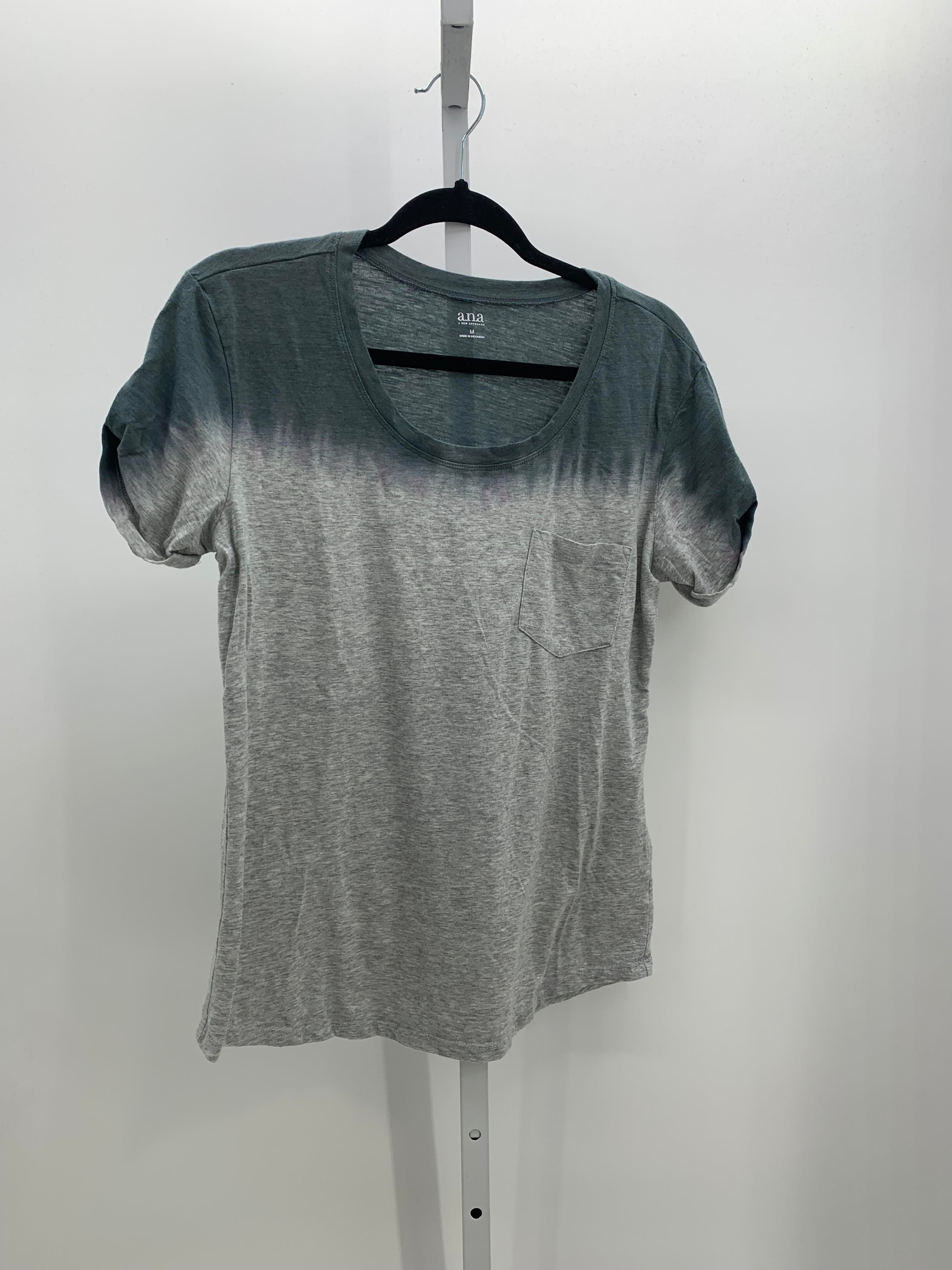 A.N.A. Size Medium Misses Short Sleeve Shirt