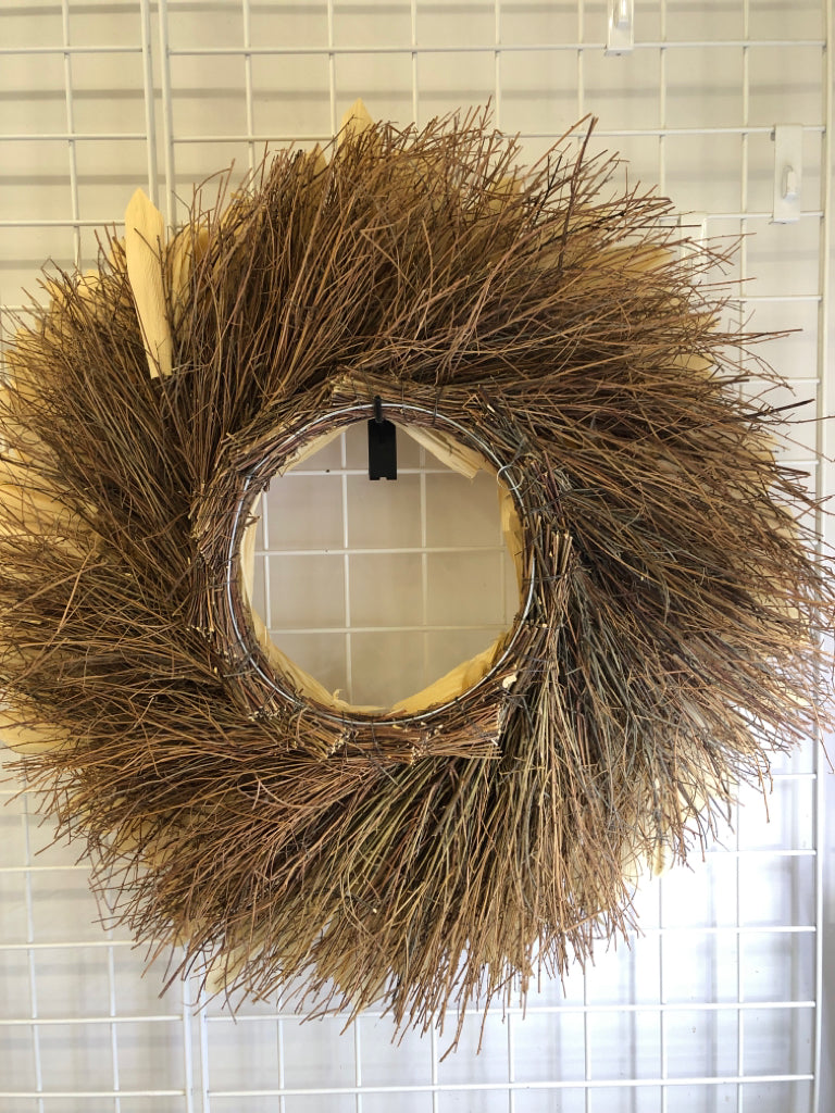 CORN HUSK WREATH.