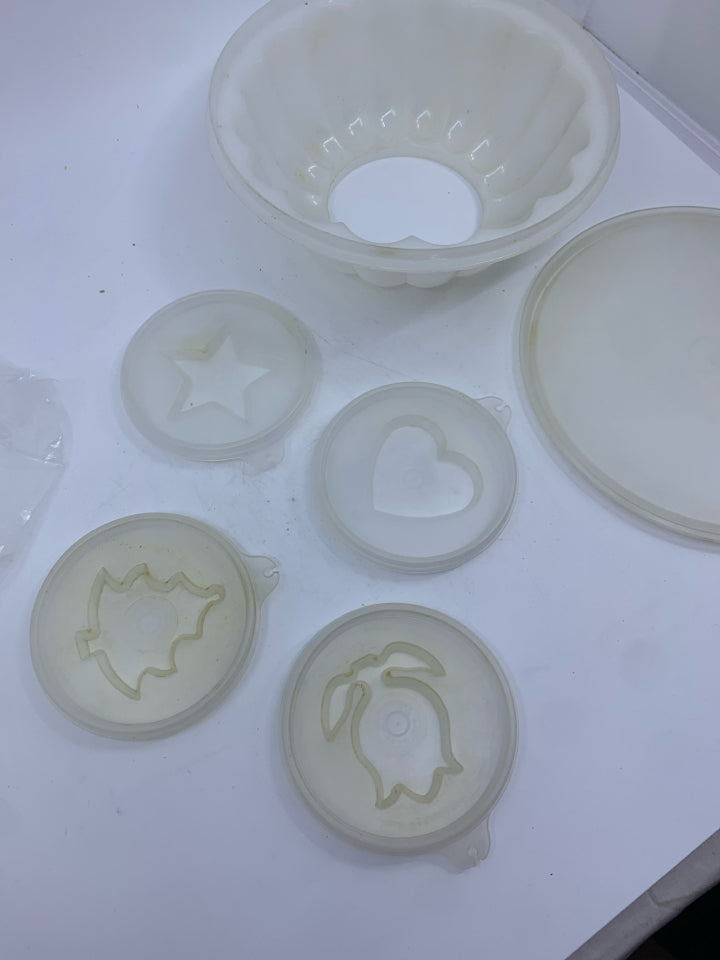 VTG CREAM TUPPERWARE JELLO MOLD.