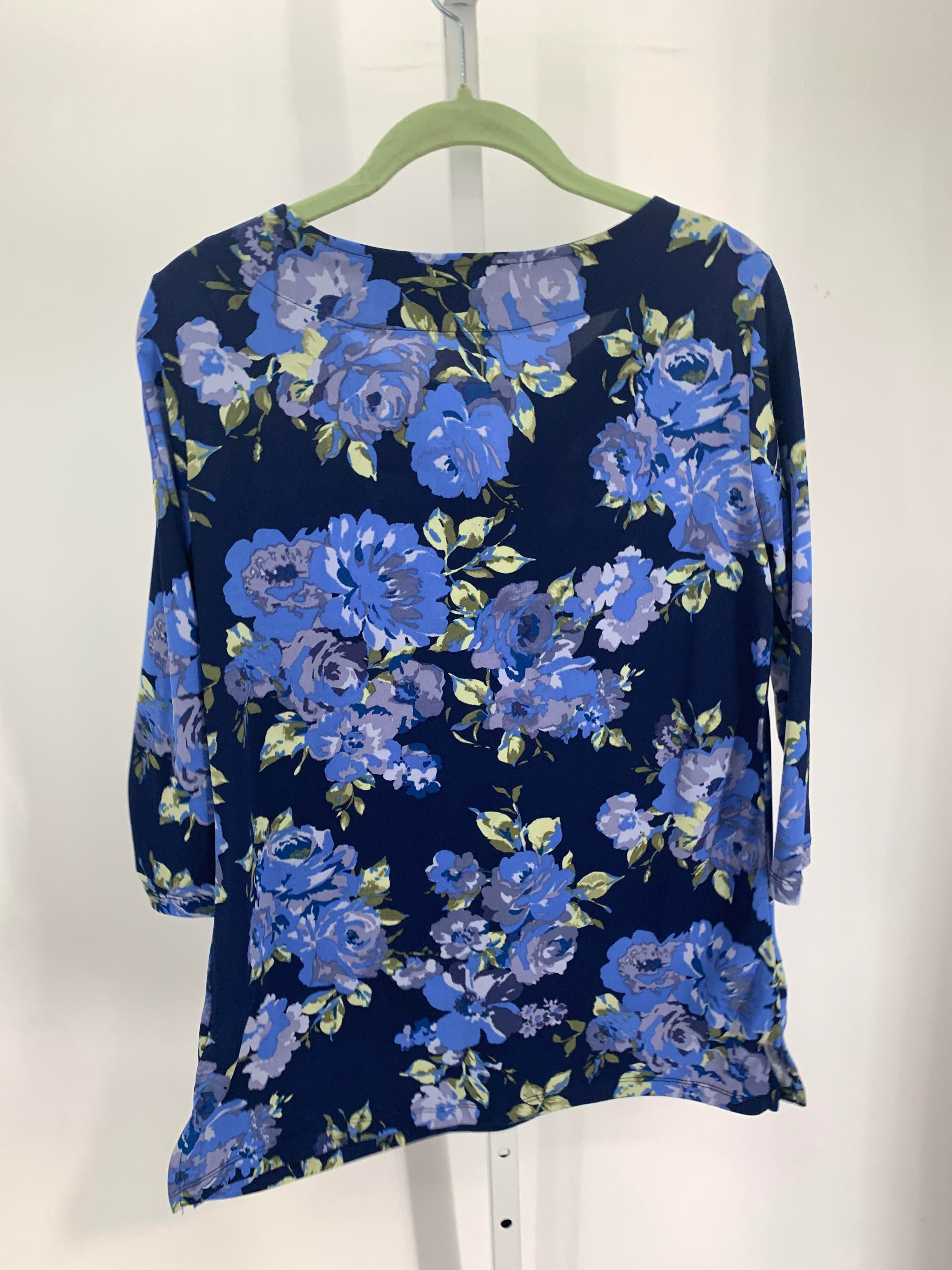 Size Small Misses 3/4 Sleeve Shirt