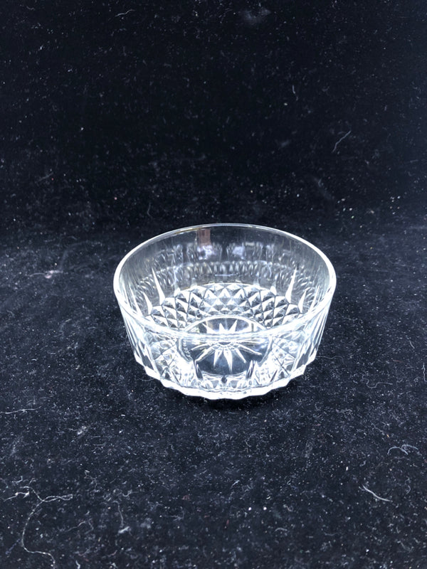SMALL ROUND FRANCE CUT GLASS BOWL.
