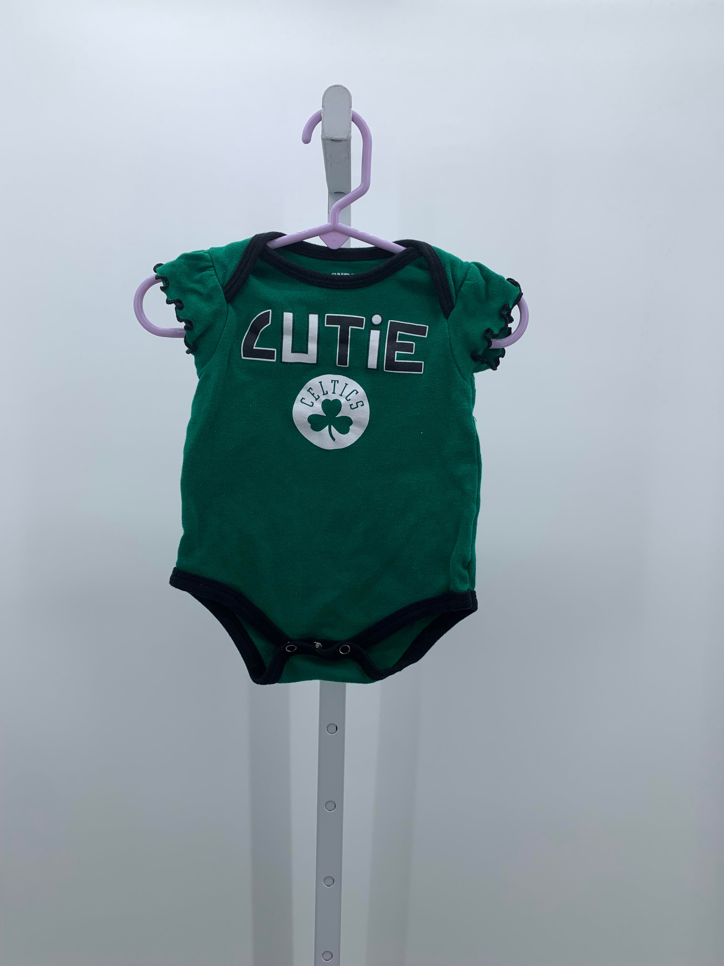 NBA Size 6-9 mon Girls Short Sleeve Shirt