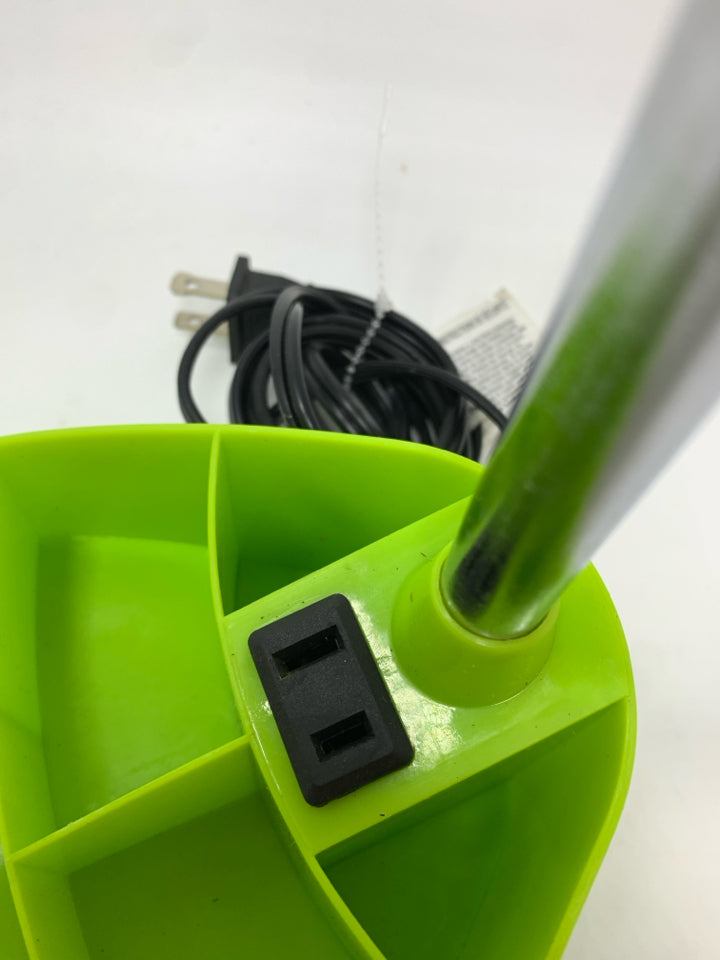 LIME GREEN DESK LAMP W/ORGANIZATION.