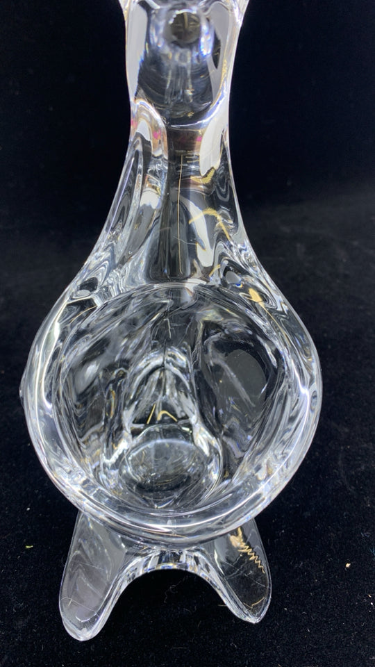GLASS KANGAROO PLANTER.