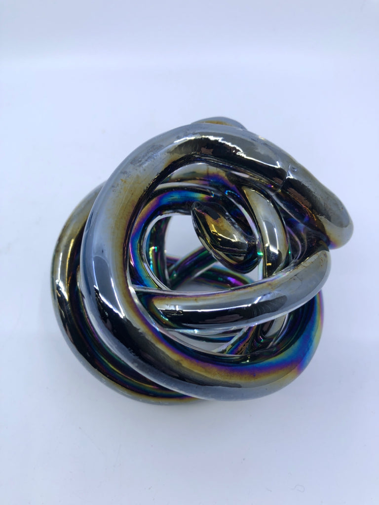 BLOWN GLASS ABSTRACT CHROME DESK DECOR.