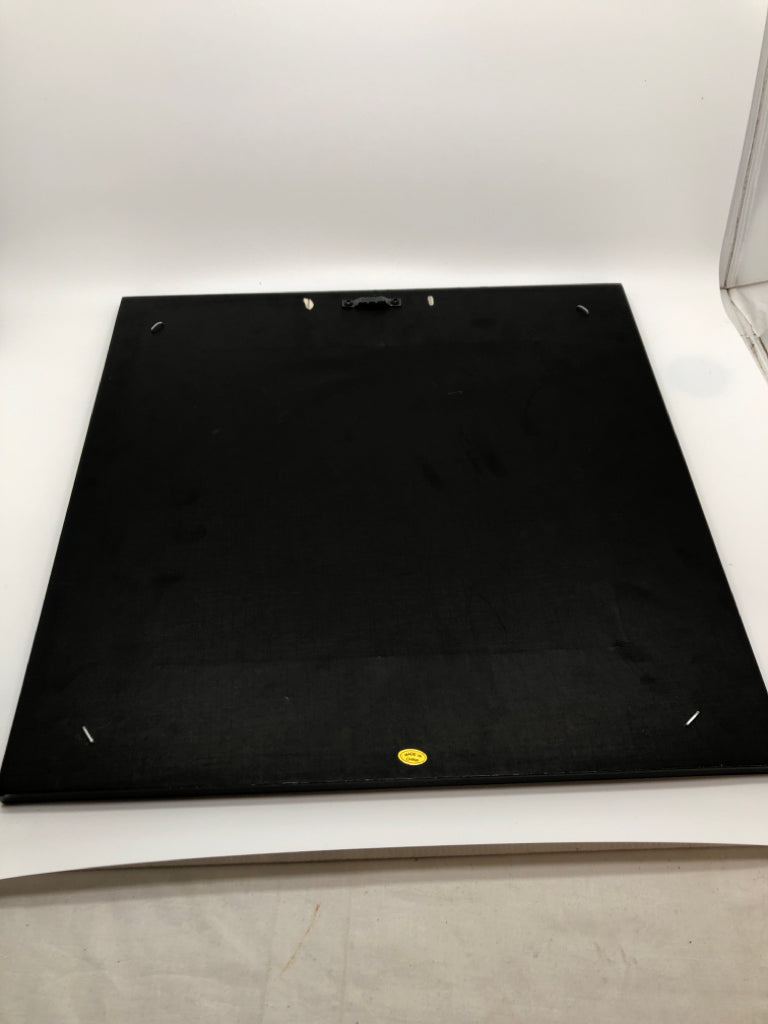 GLOSSED PATCHWORK DESIGN WALL MIRROR.