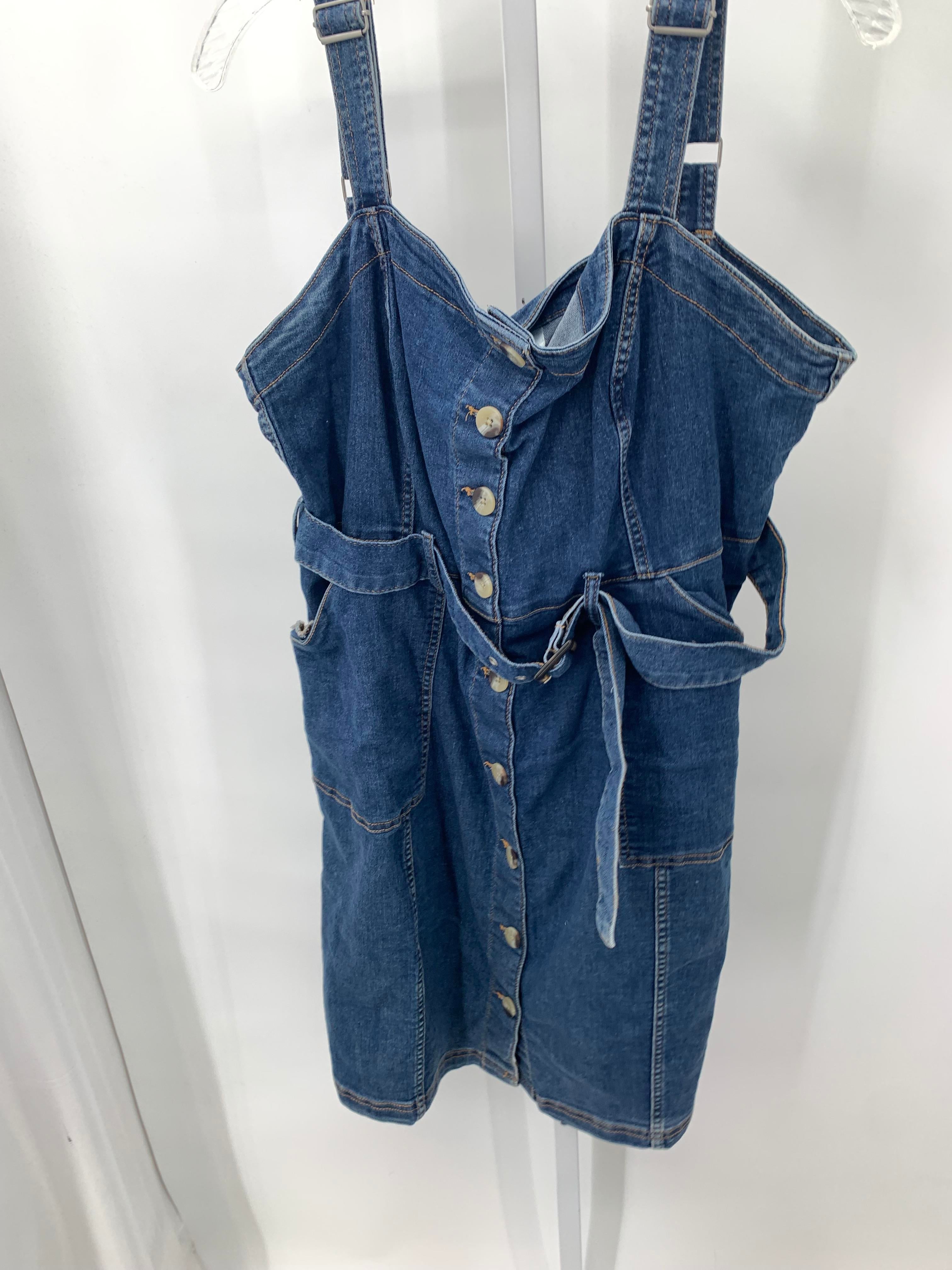 Divided Size Extra Large Juniors Jumper