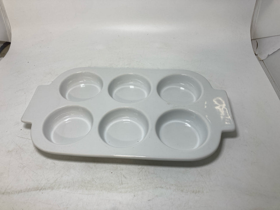 SHALLOW 6 SLOT EGG BITES BAKING PAN.