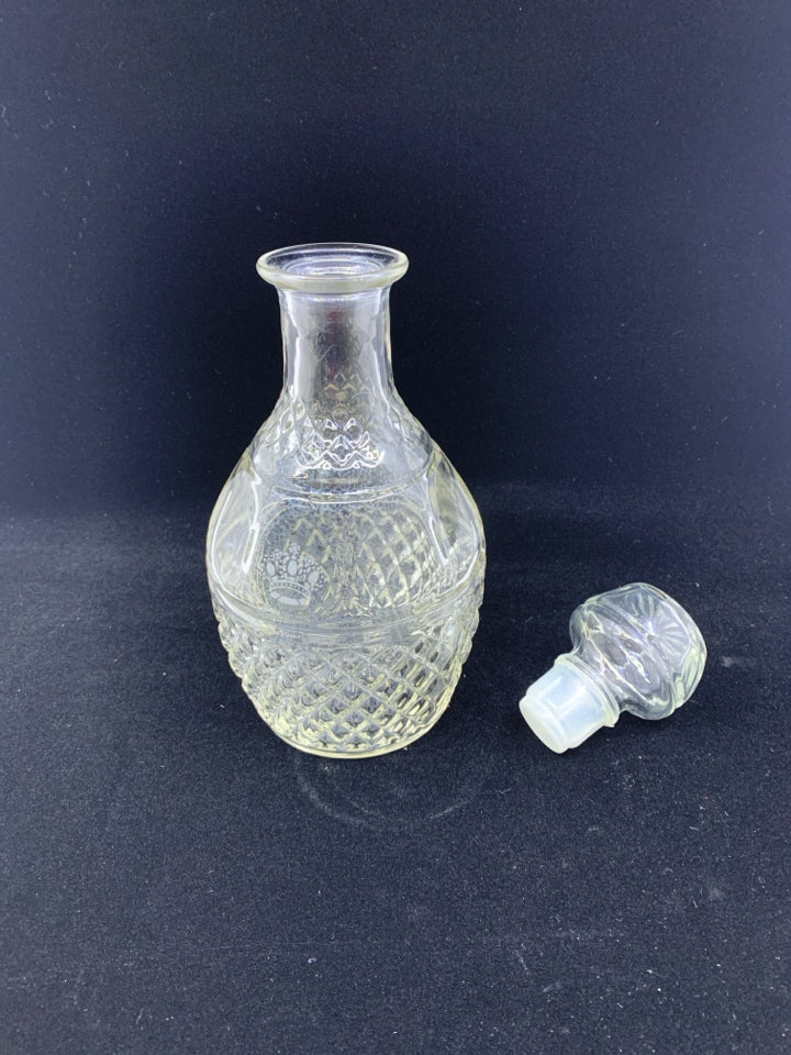 GLASS DECANTER W ETCHED CROWN.