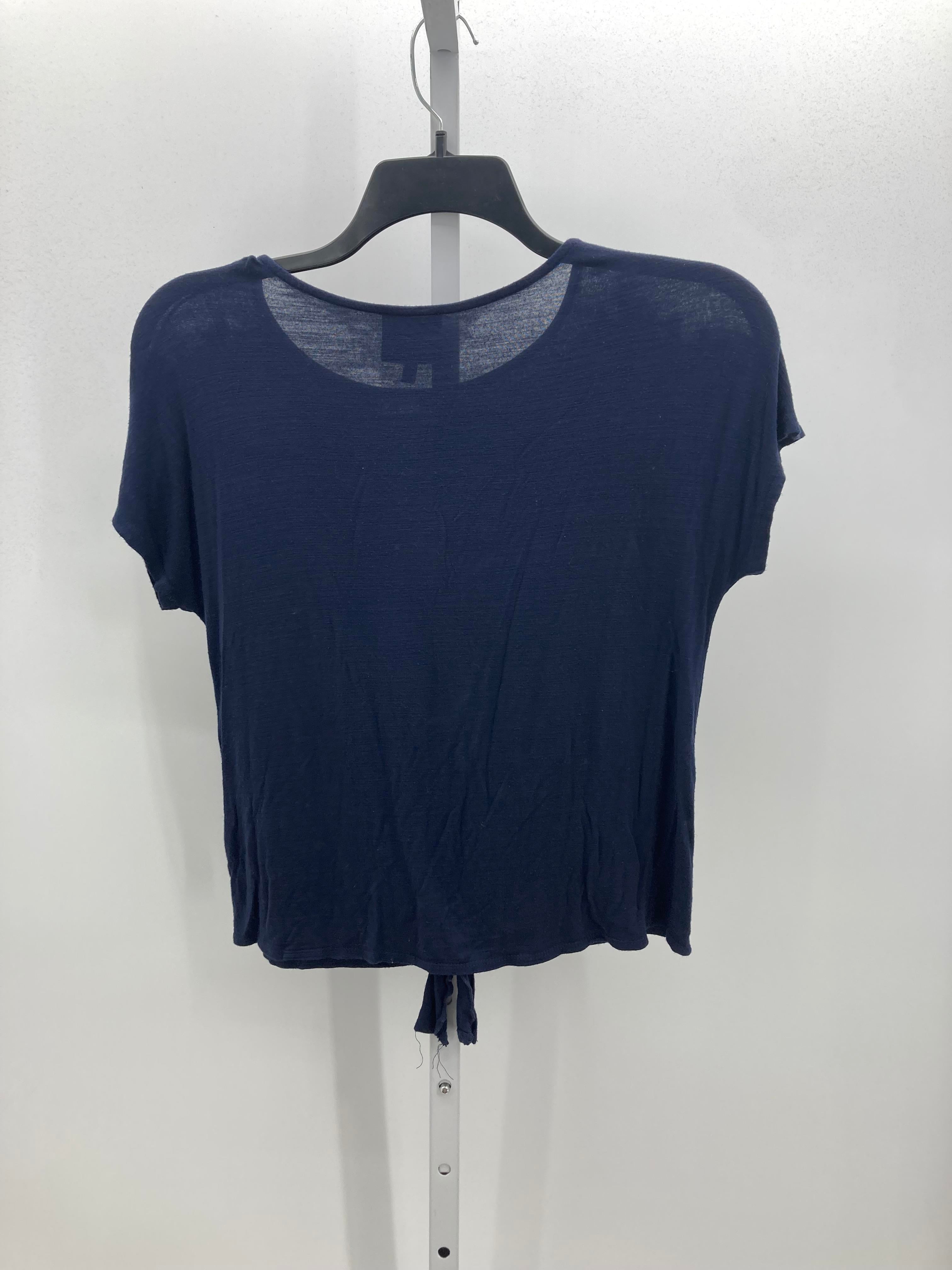 W5 Size Small Misses Short Sleeve Shirt
