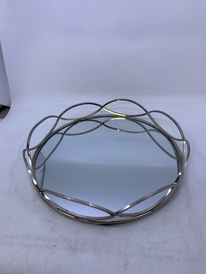 CIRCLE SILVER EDGE MIRROR TRAY.