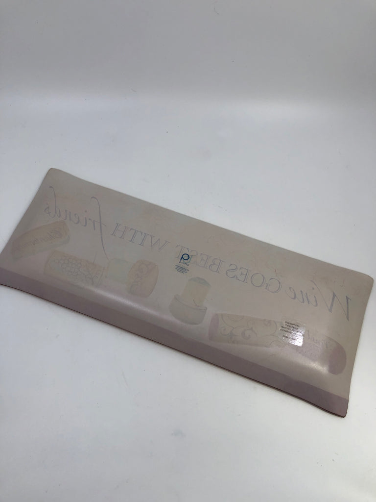 WINE GOES WITH FRIENDS GLASS RECTANGLE TRAY.