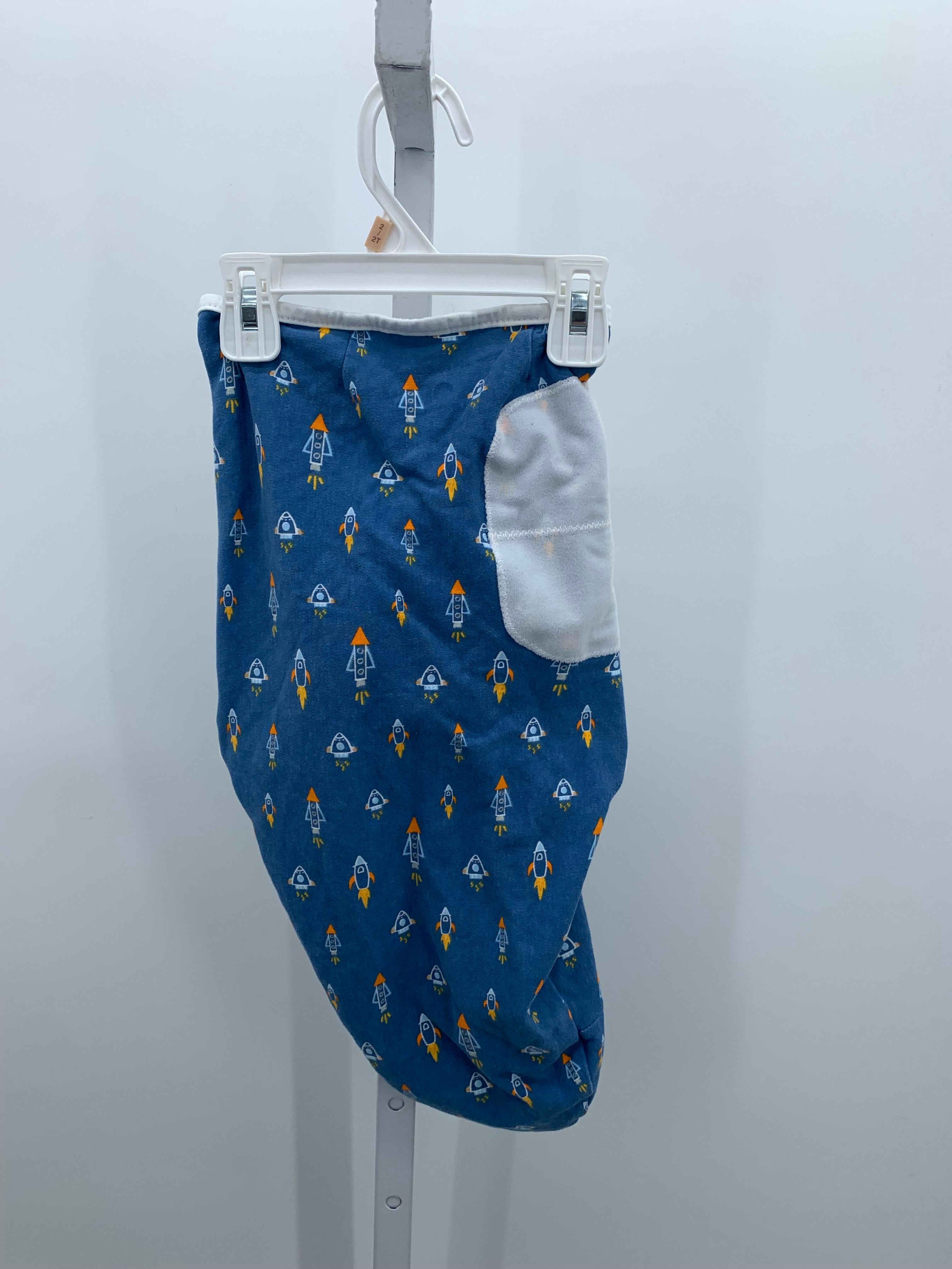 ROCKET SHIPS KNIT.