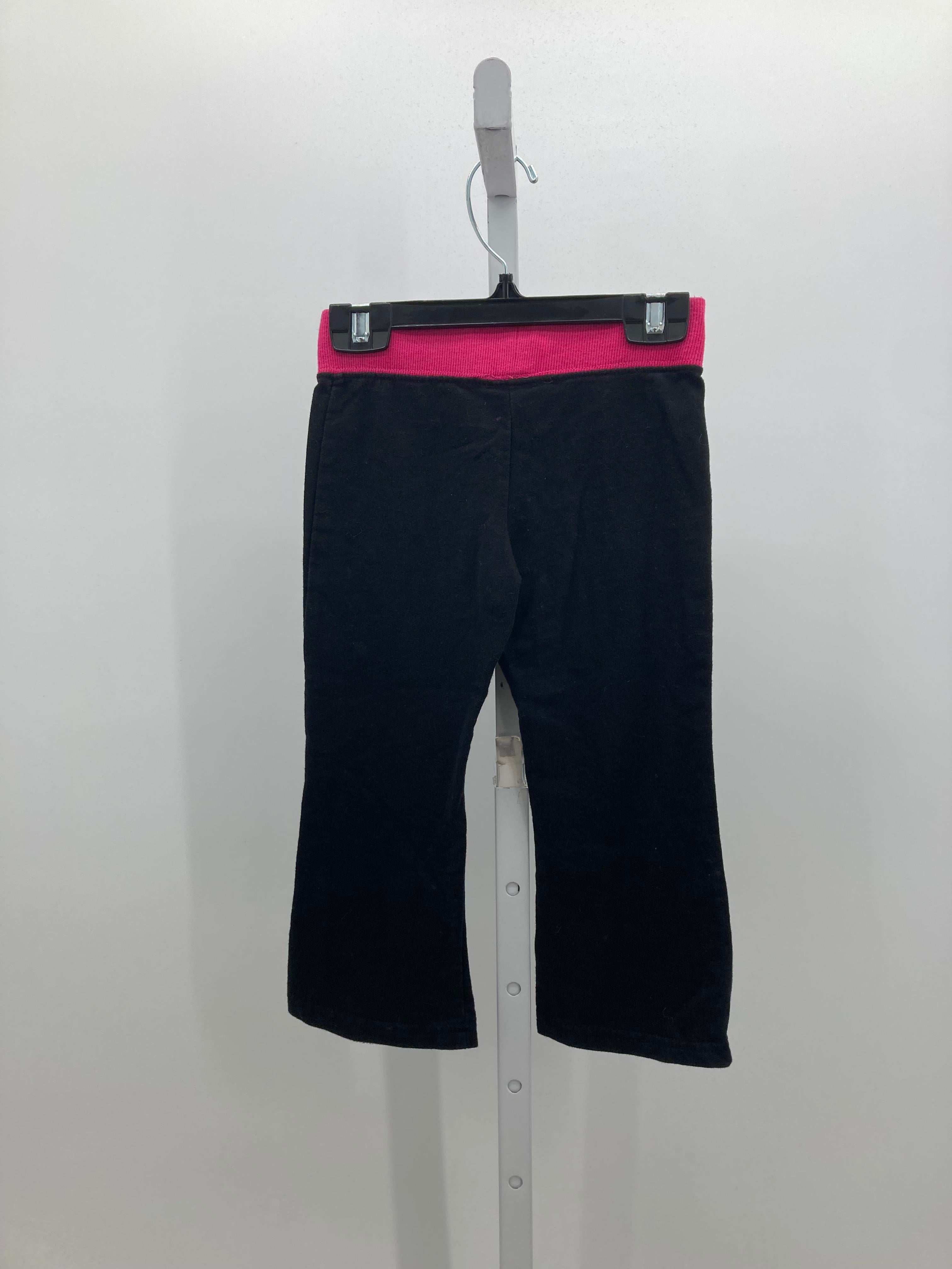 Hello Kitty Size 4 Girls Capri