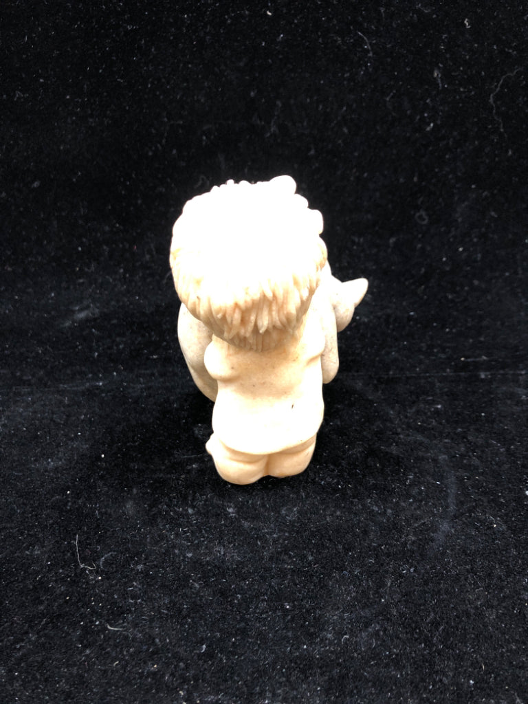"HANDFUL OF LOVE" FIGURINE - QUARRY KIDS.