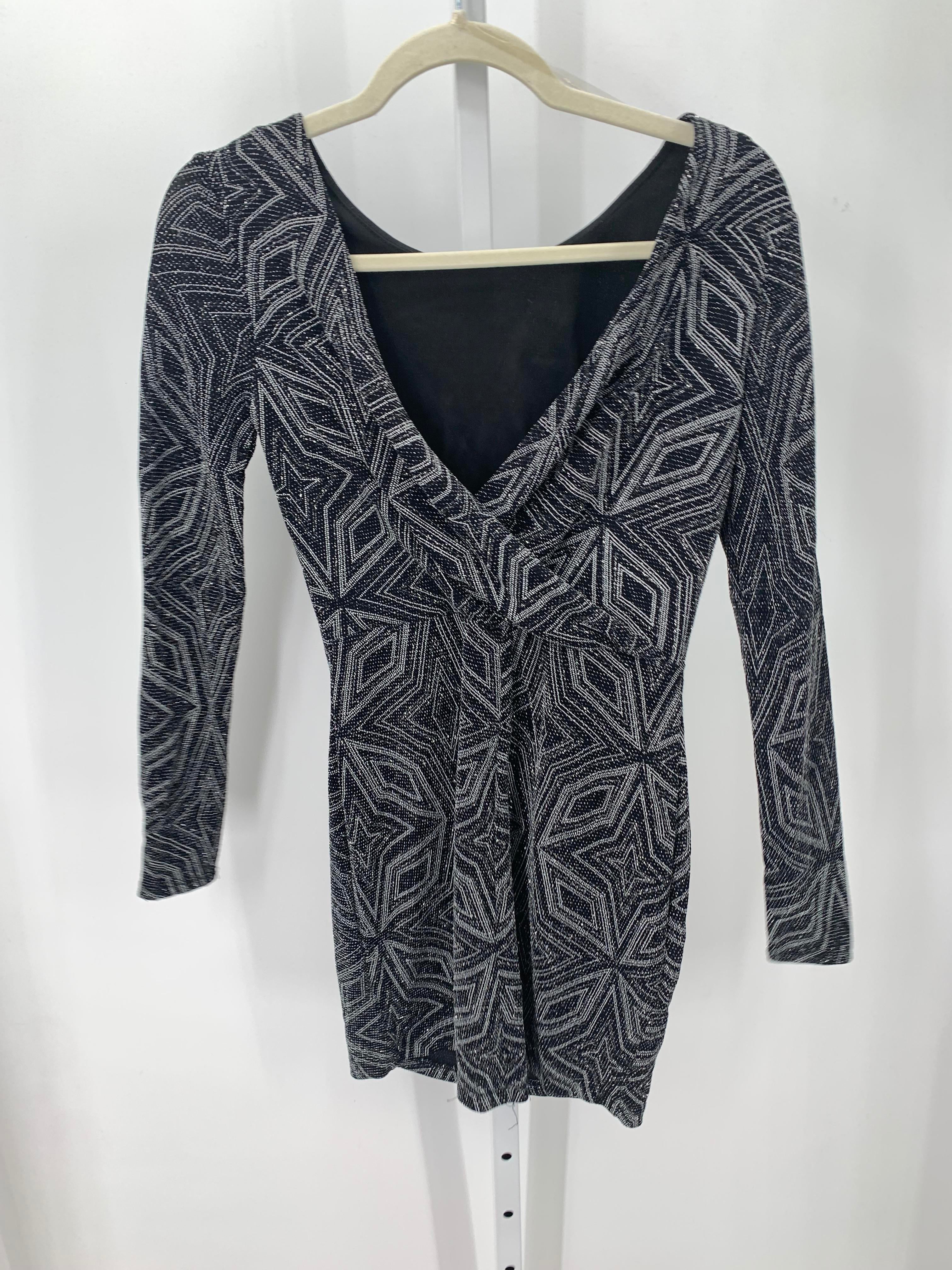 Size Small Juniors Long Sleeve Dress