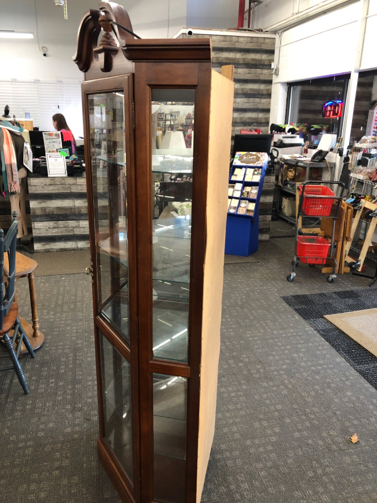 WOOD CORNER CURIO 5 GLASS SHELVES W/LIGHT.
