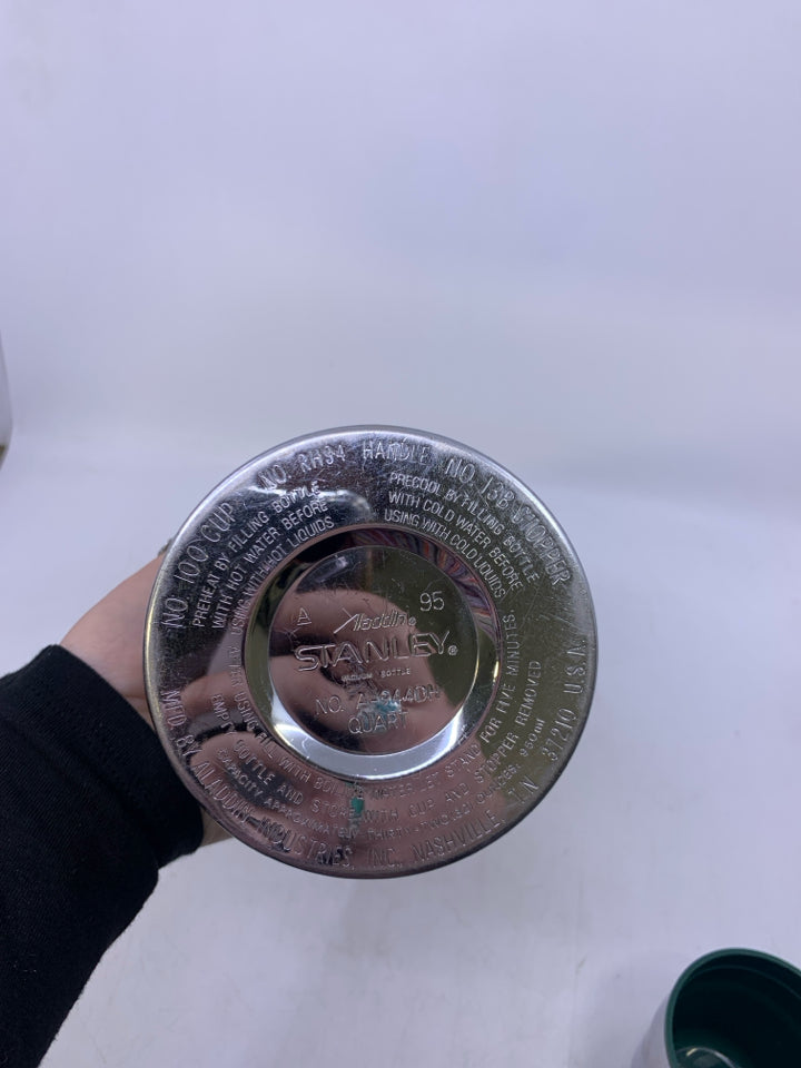 VTG ALDDIN INSULATED THERMOS.