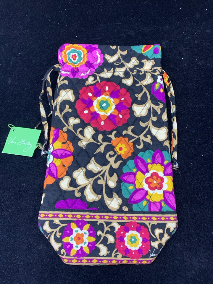 NEW VERA BRADLEY BLACK W/BRIGHT FLORAL WINE BAG.