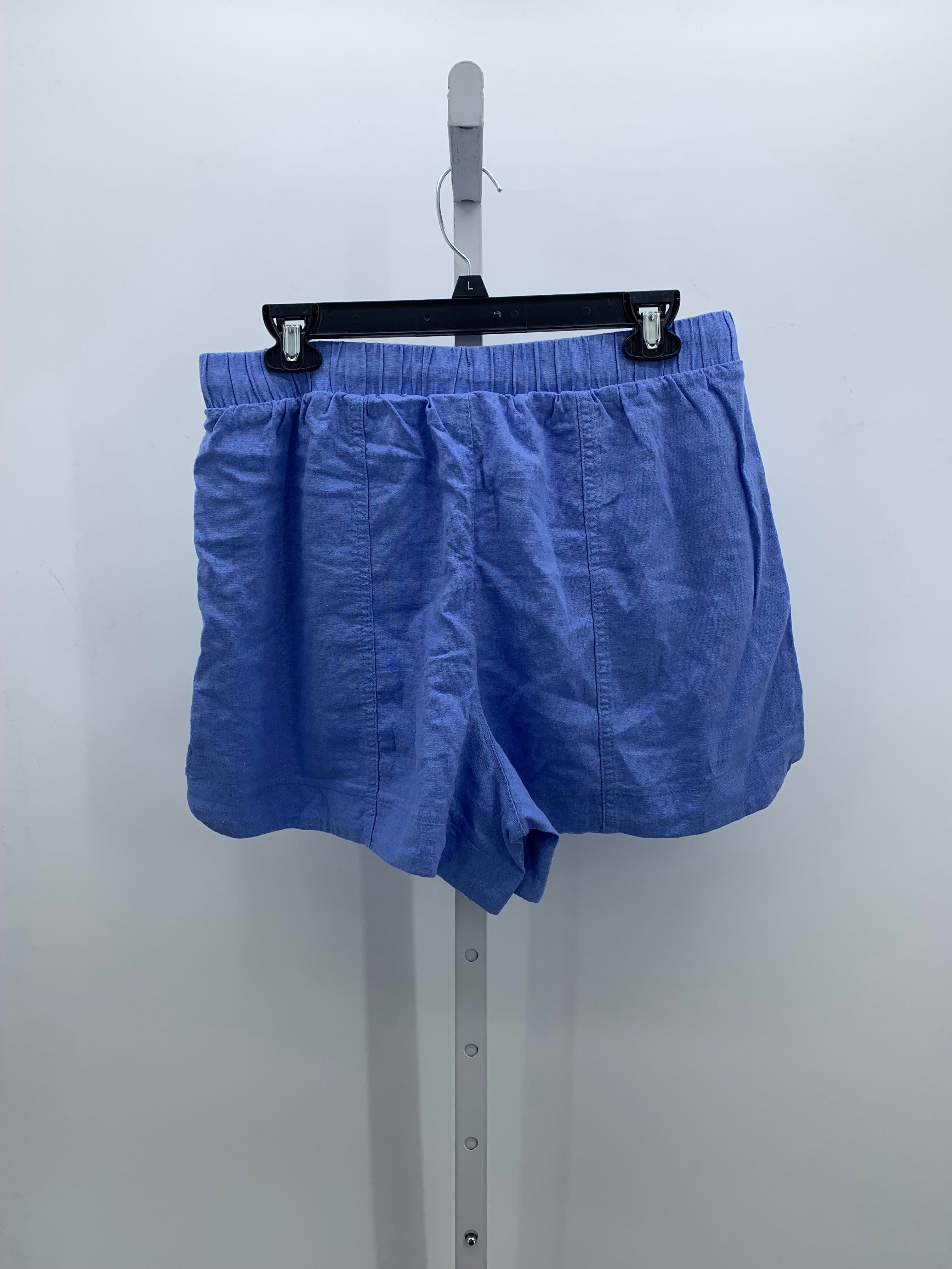 Universal Thread Size Medium Misses Shorts