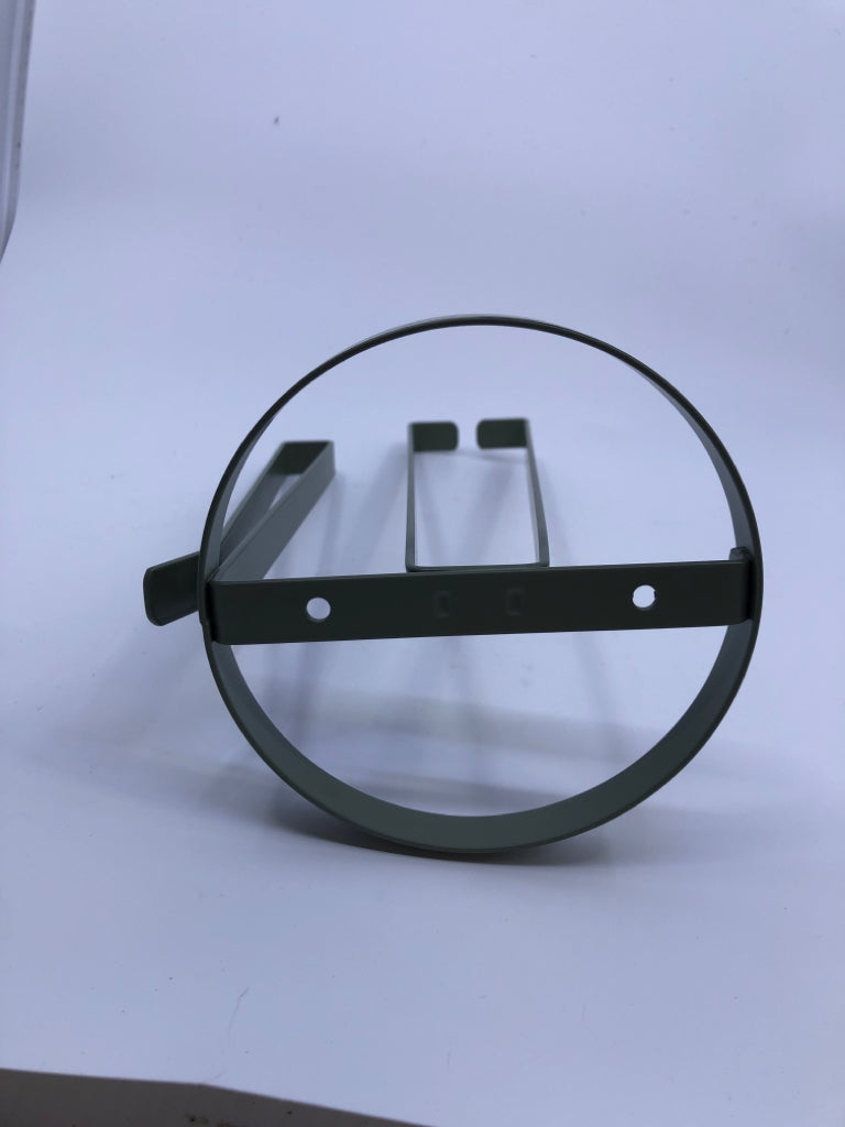 GREEN METAL PAPER TOWEL HOLDER.