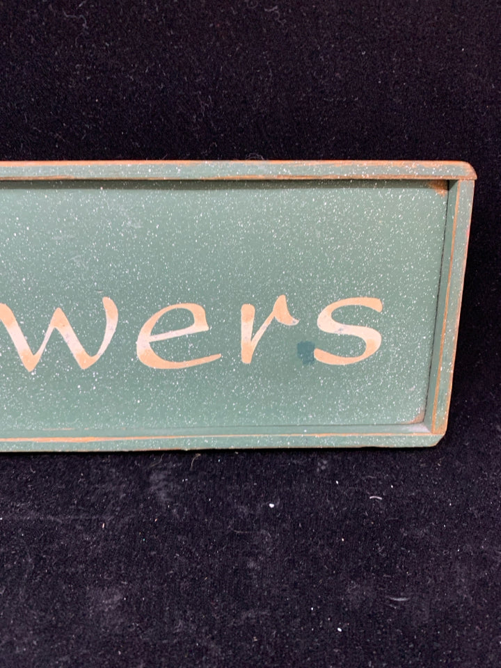 GREEN WOOD "WILDFLOWERS" SIGN.