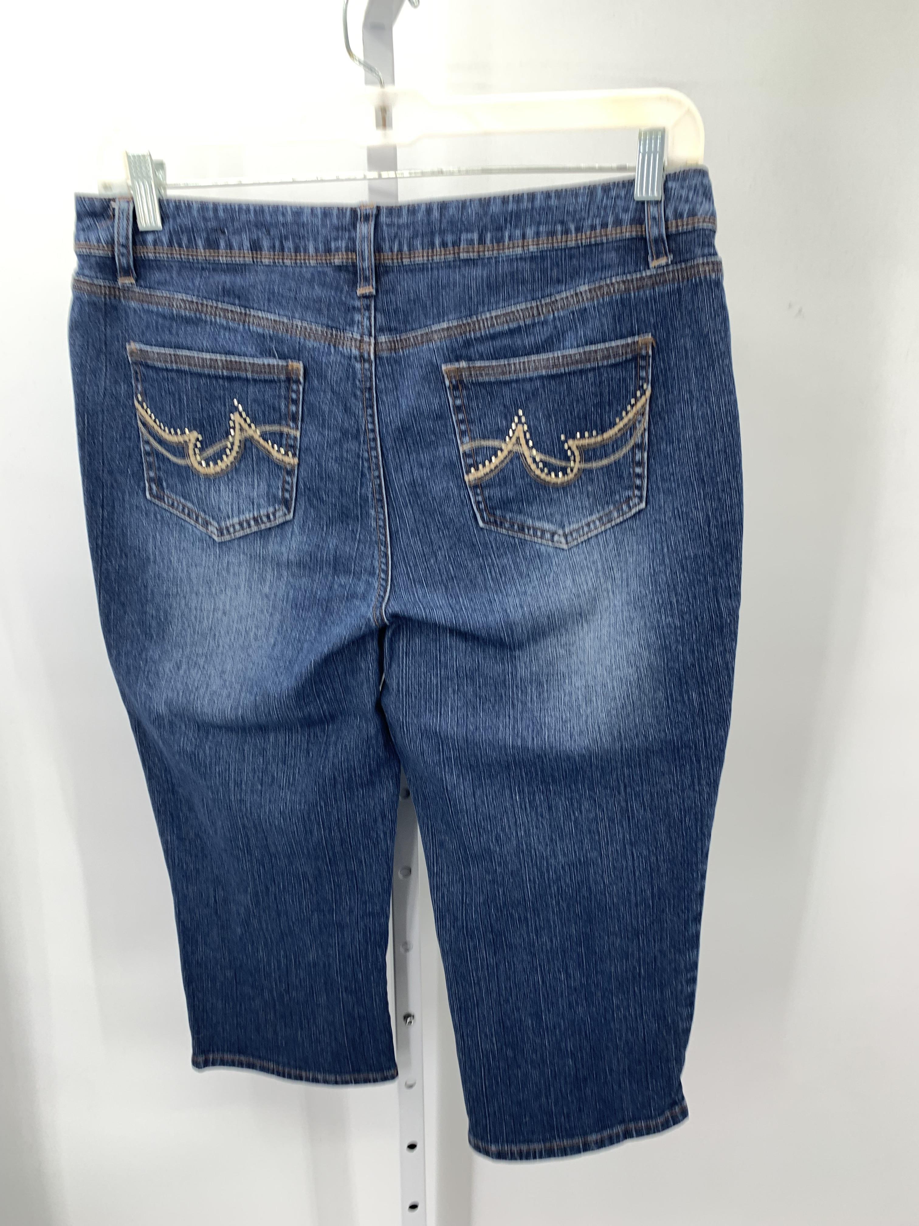 St. Johns Bay Size 14 Petite Petite Capri Pants