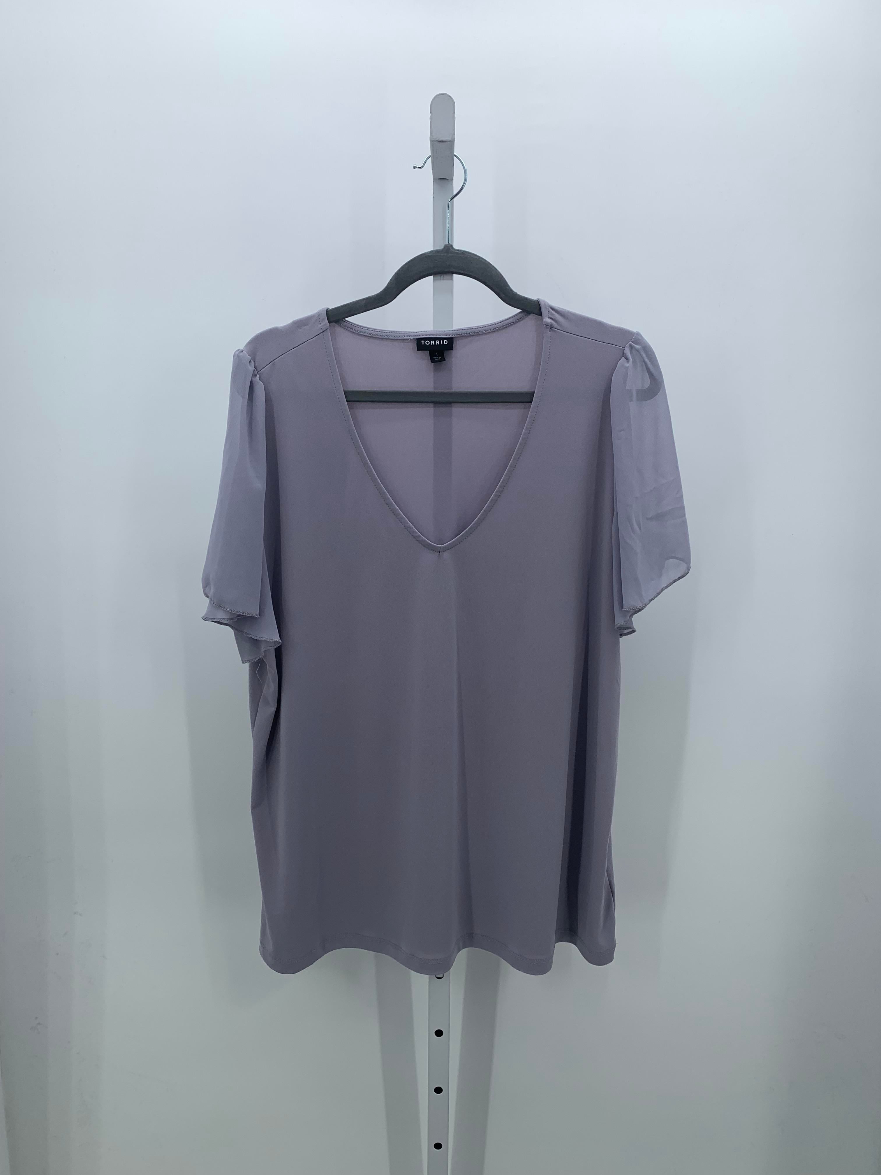Torrid Size 1X Womens Short Sleeve Shirt