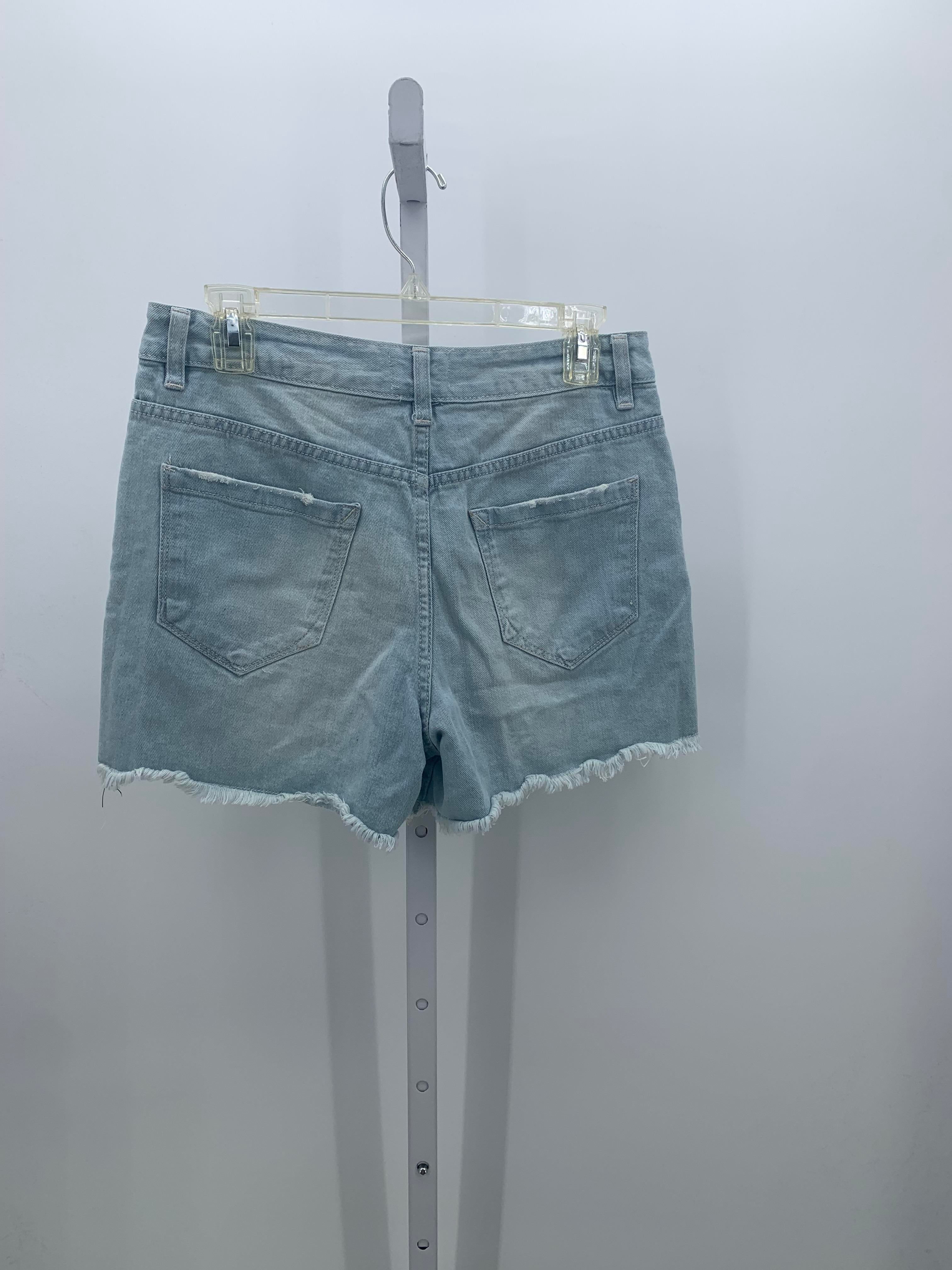 Kensie Size 4 Misses Shorts