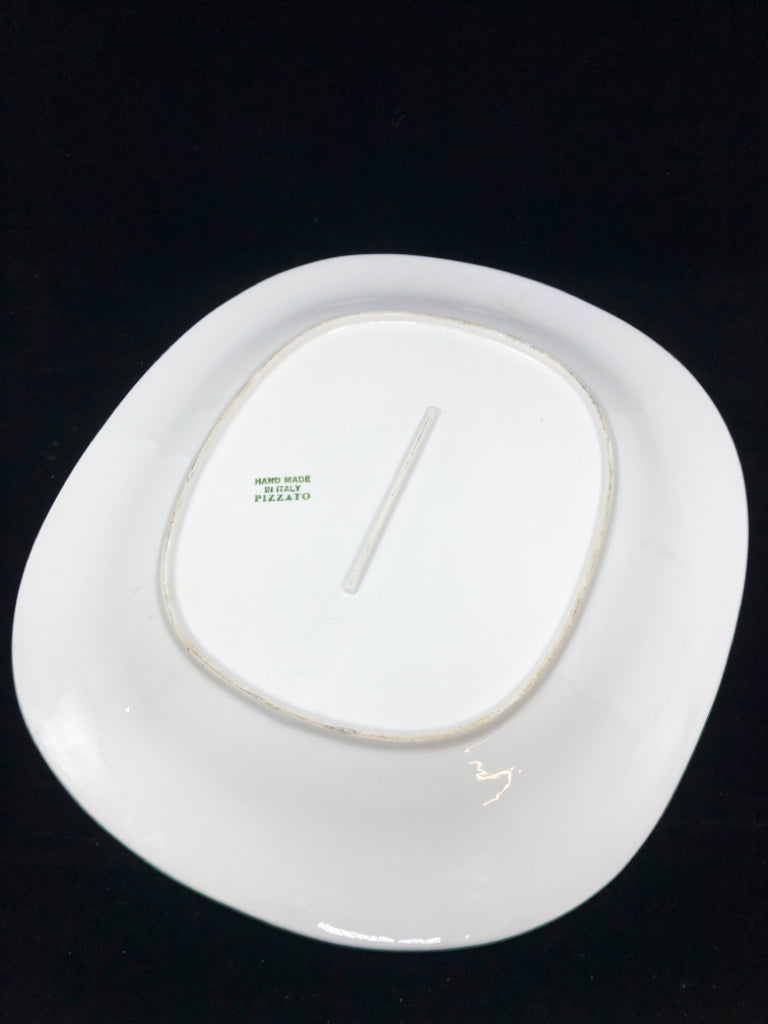 VEGETABLE PAINTED SERVING PLATE W/GREEN RIM.