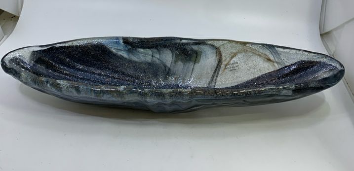 HEAVY BLACK SWIRL OBLONG GLASS CENTERPIECE W/GOLD.