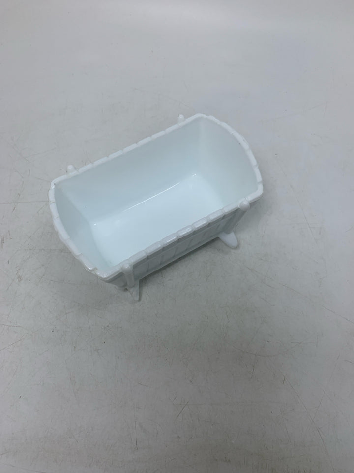 VTG WHITE MILK GLASS BABY CRADLE NUT BOWL.