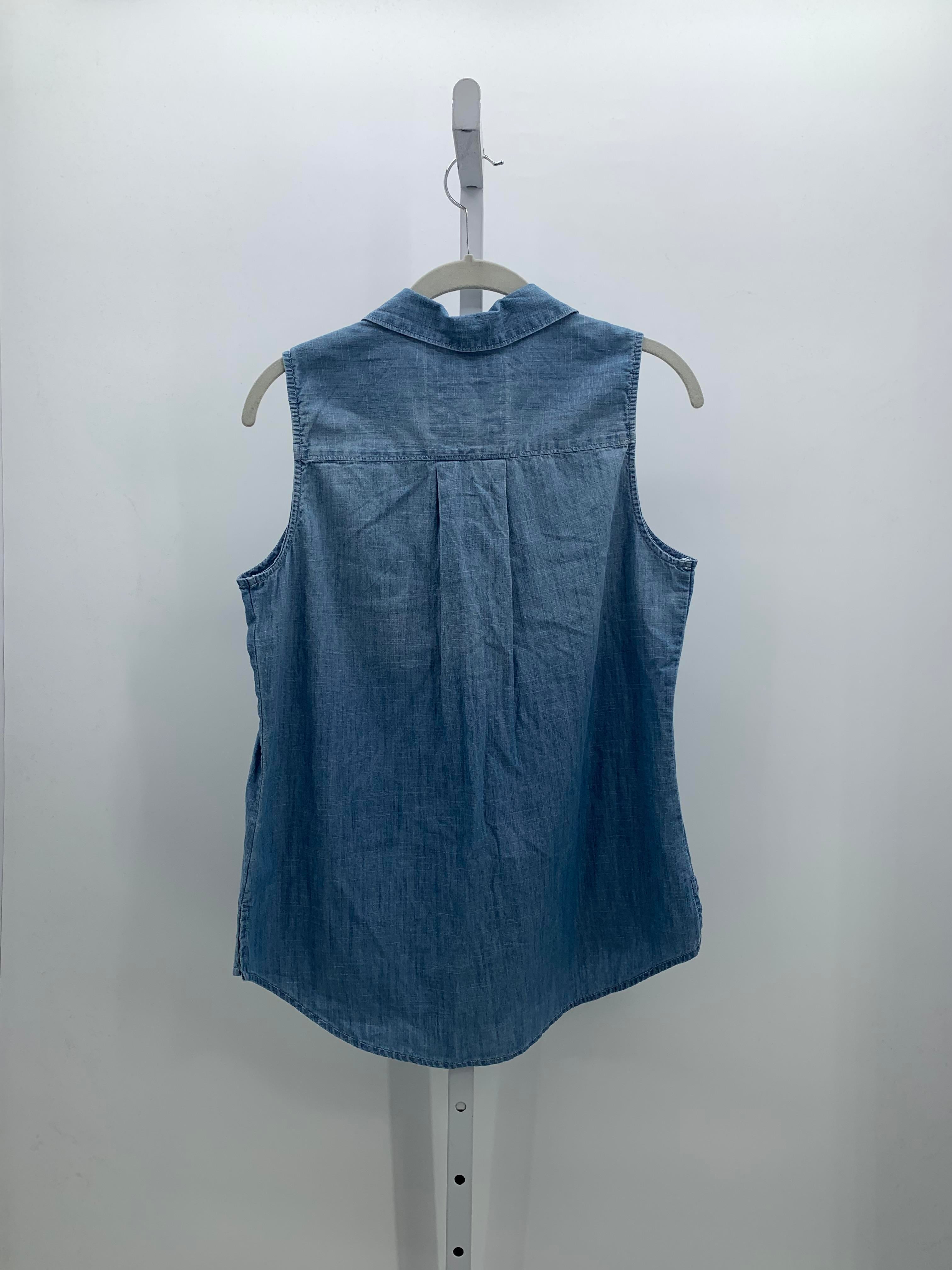 SO Size Medium Juniors Sleeveless Shirt