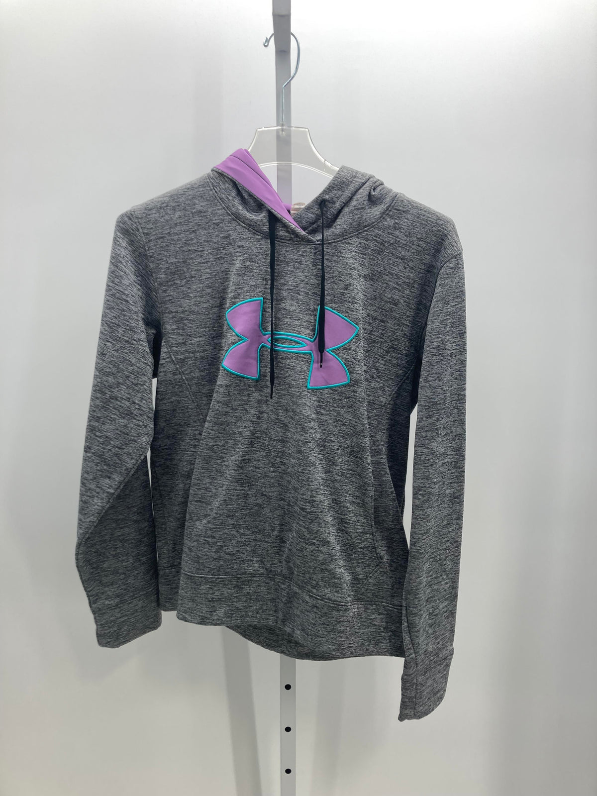 Under Armour Size Large Misses Hoodie