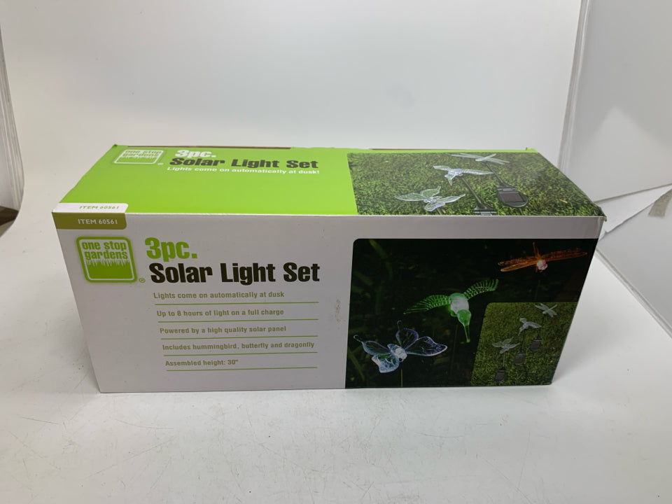NIB 3 SOLAR LIGHT SET HUMMINGBIRD,BUTTERFLY,DRAGONFLY.