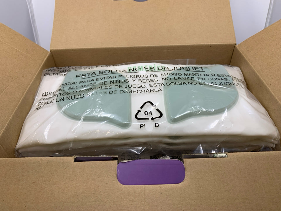 NIB BODY BUBBLES BATH SPA.