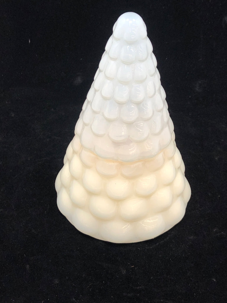 WINTER PINE TREE CANDLE.