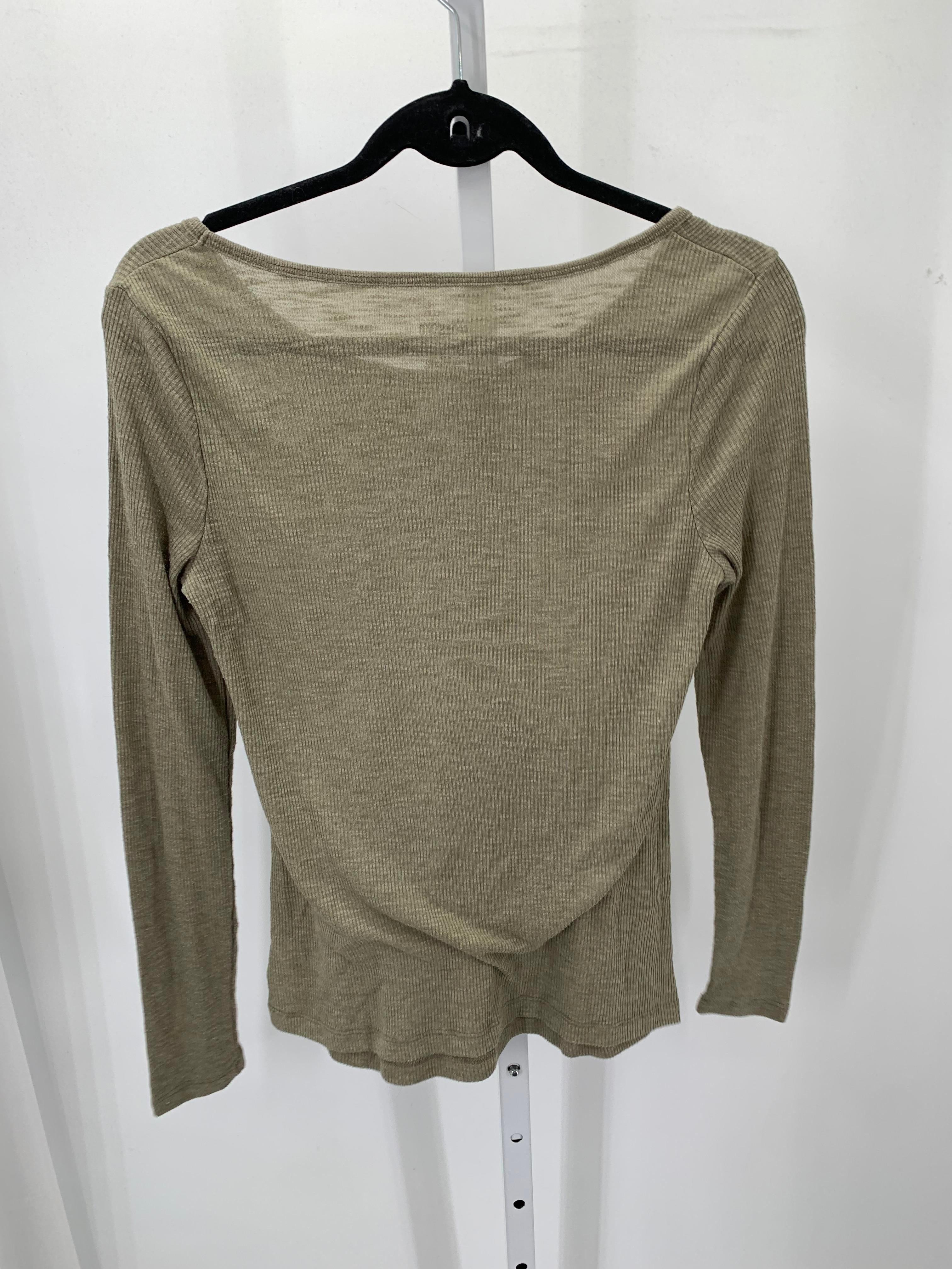 Mossimo Size Medium Misses Long Sleeve Shirt