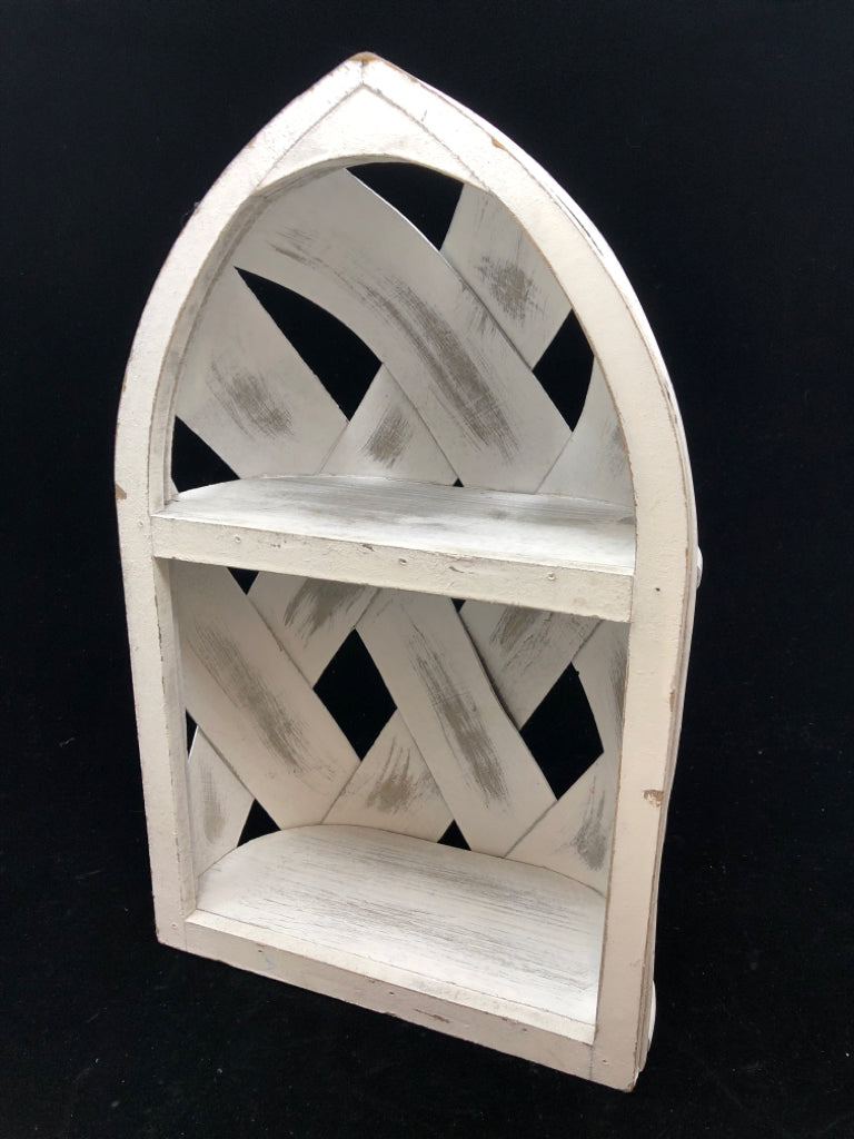 WOODEN DISTRESSED 2 TIER SHELF.