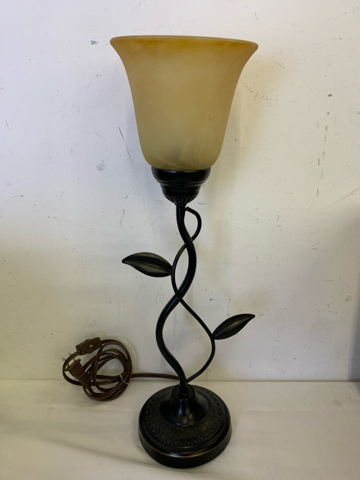 BLACK VASE BASE FROSTED GLASS SHADE LAMP.
