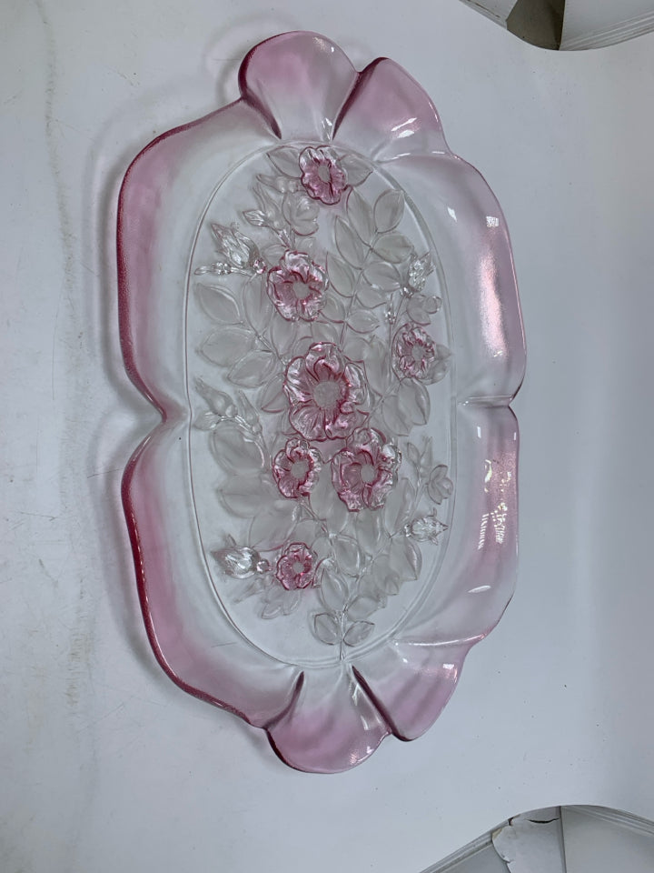 OVAL TWO TONED GLASS PLATTER W/ FROSTED FLOWERS.