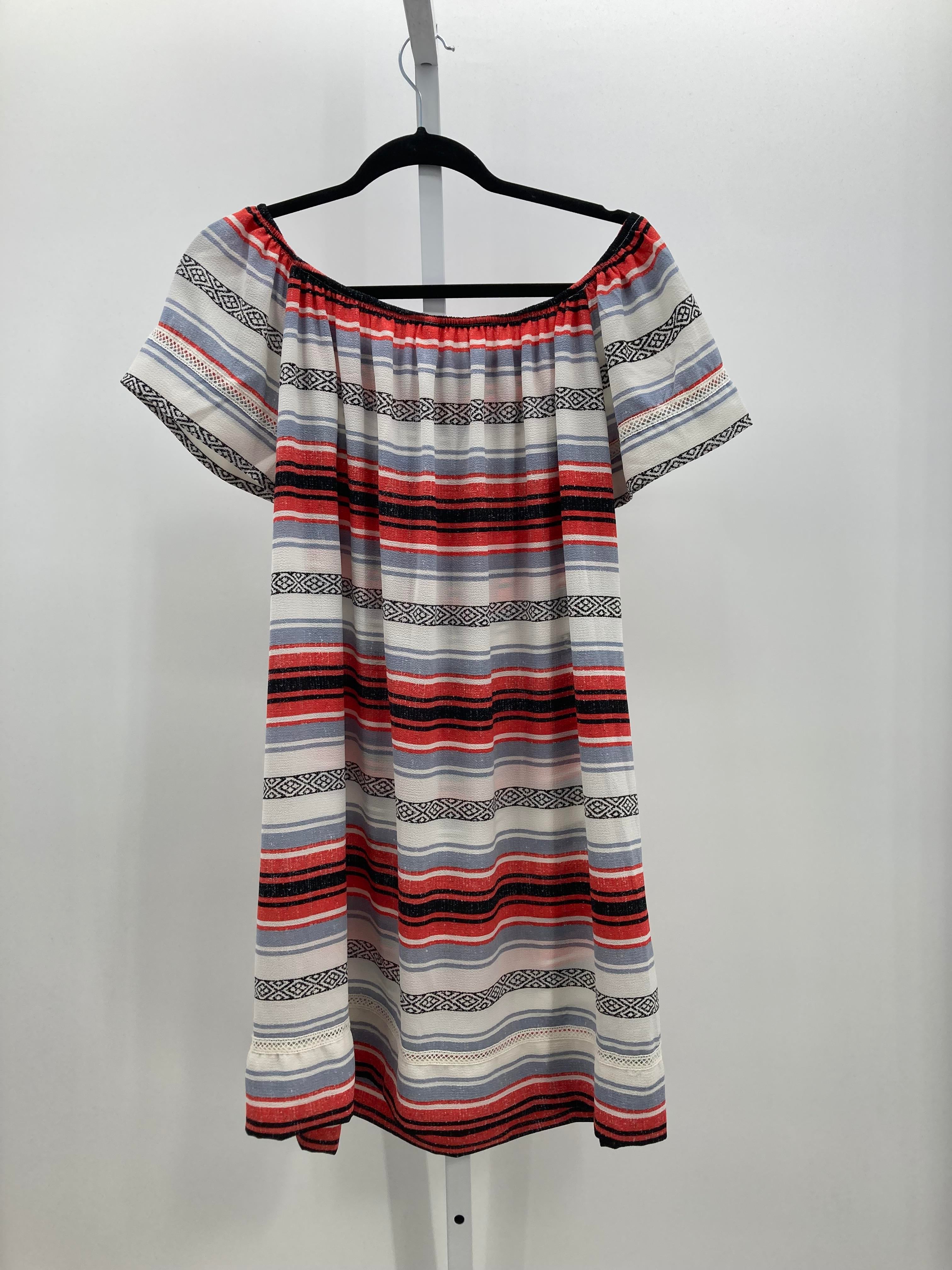 Xhilaration Size Large Misses Short Sleeve Dress