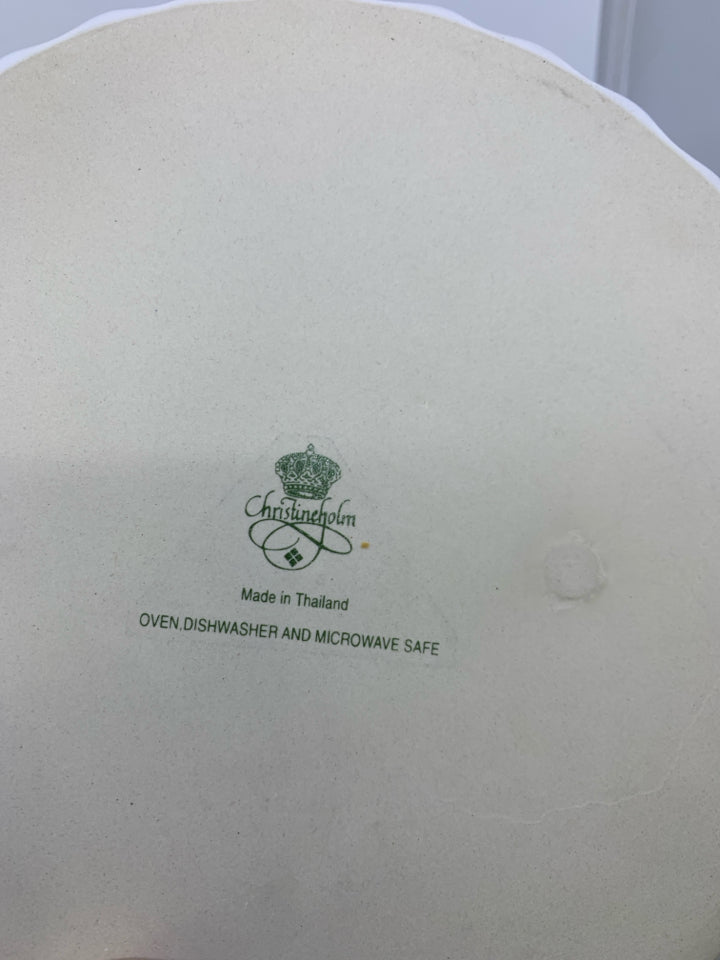 WHITE QUICHE DISH W/ PINK ROSES.